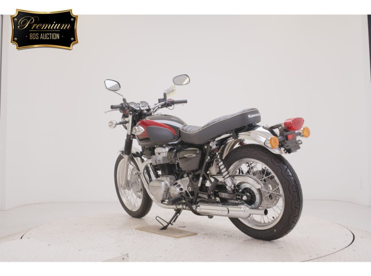 Мотоцикл Kawasaki W800 с пробегом 379 km