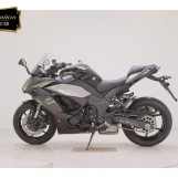 Мотоцикл Kawasaki ninja 1000 sx с пробегом 110 km