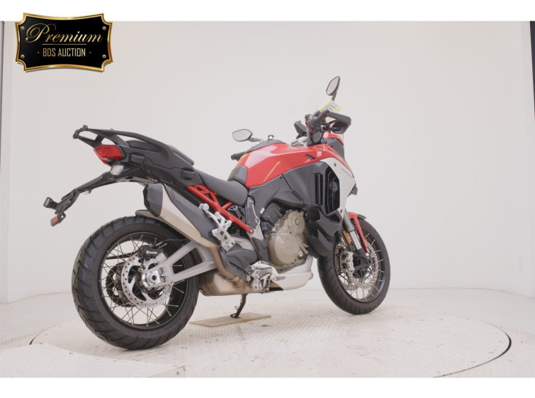 Мотоцикл Ducati MULTISTRADA V4S с пробегом 7247 km