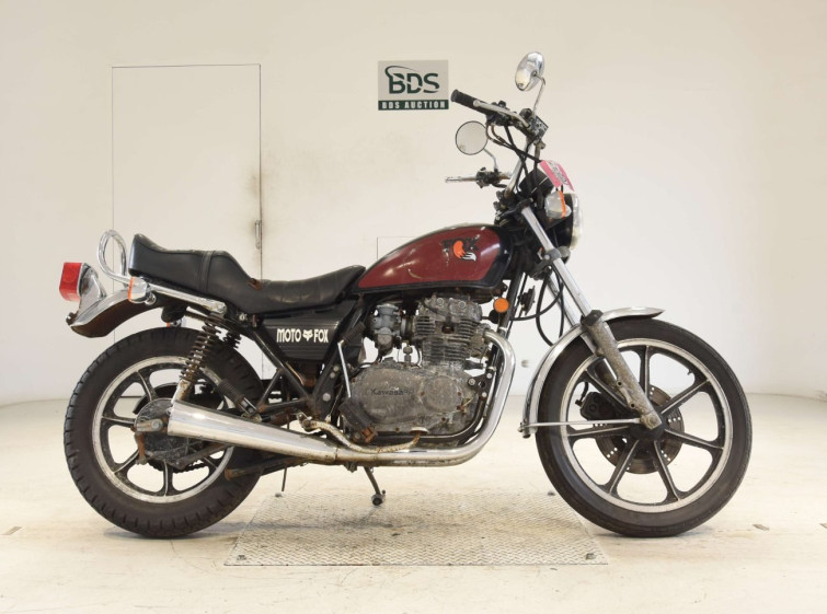 Мотоцикл Kawasaki Z400LTD з пробігом 14149 km