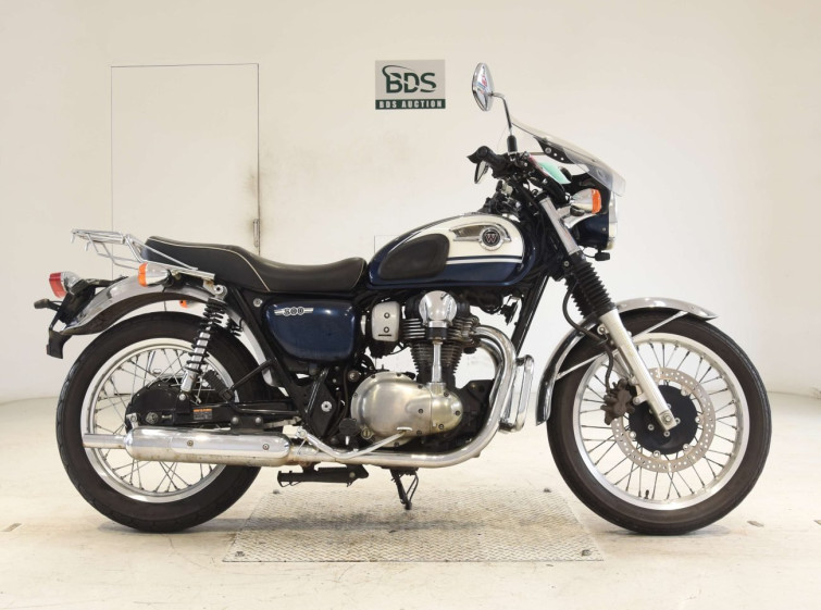 Мотоцикл Kawasaki W800 з пробігом 80225 km