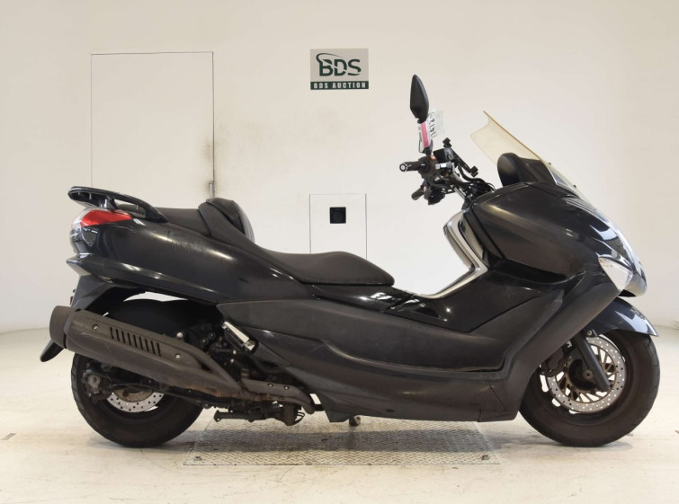 Мотоцикл Yamaha MAJESTY 250 с пробегом 20431 km