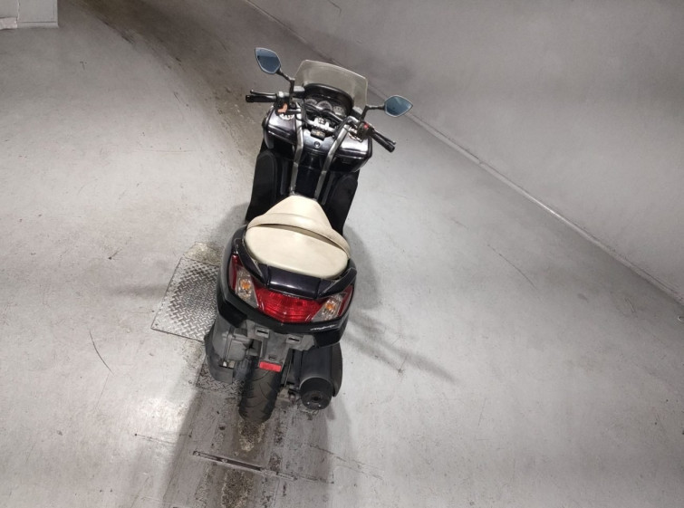 Мотоцикл Yamaha MAJESTY 250 з пробігом 31933 km