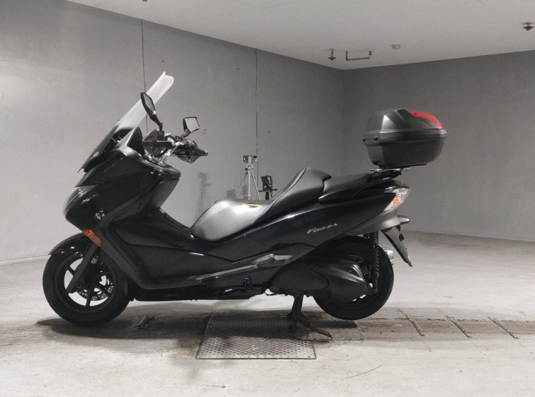 Мотоцикл Honda FORZA Z с пробегом 59030 km
