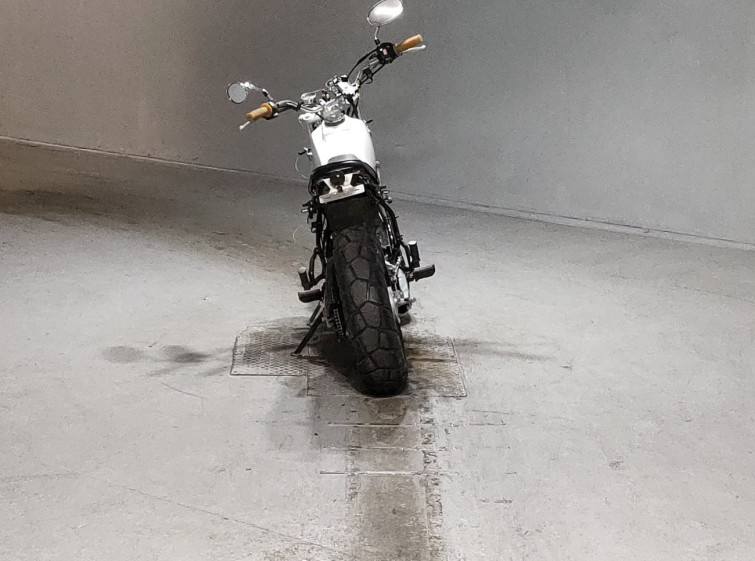 Мотоцикл Yamaha TW200 с пробегом 3182 km