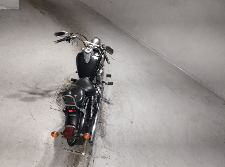 Мотоцикл Yamaha DRAGSTAR XVS250 с пробегом 42542 km