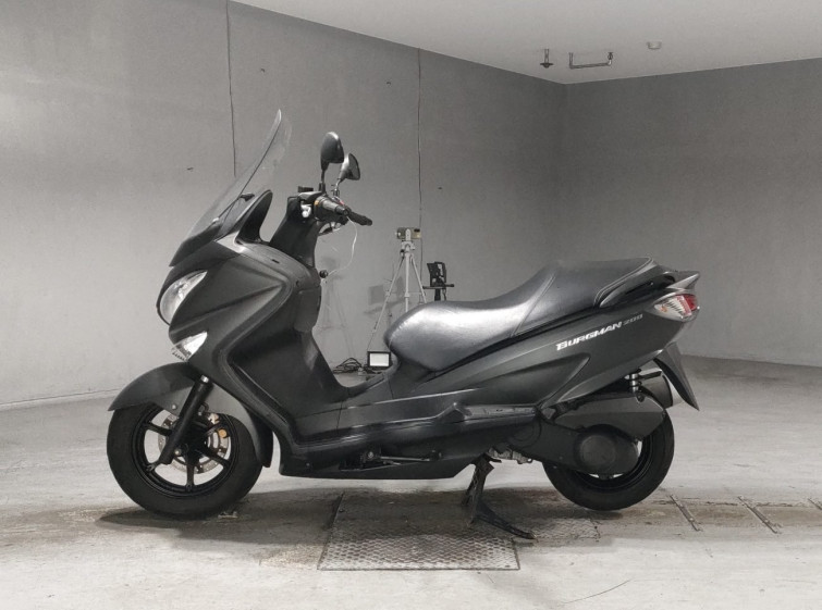 Мотоцикл Suzuki BURGMAN200 с пробегом 51903 km