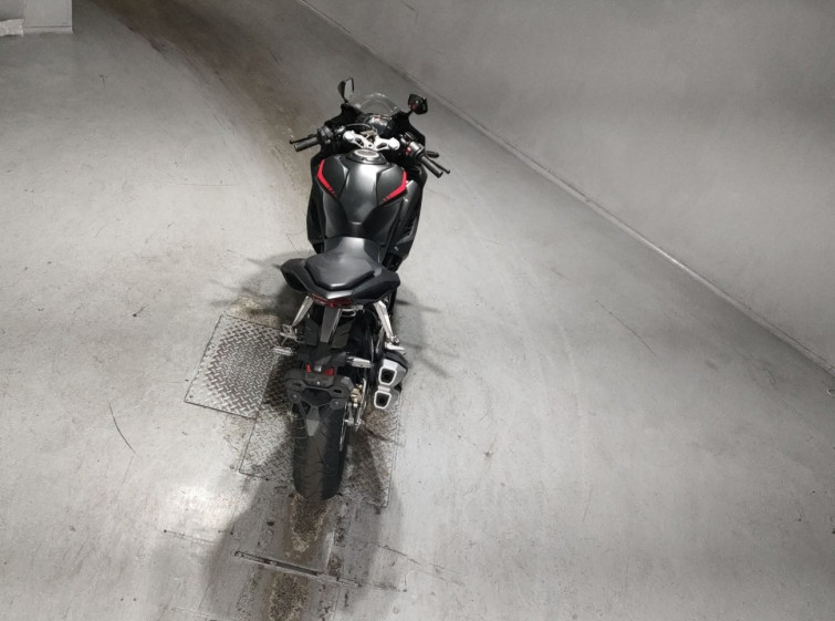 Мотоцикл Honda CBR250RR с пробегом 4331 km