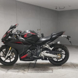 Мотоцикл Honda CBR250RR с пробегом 4331 km