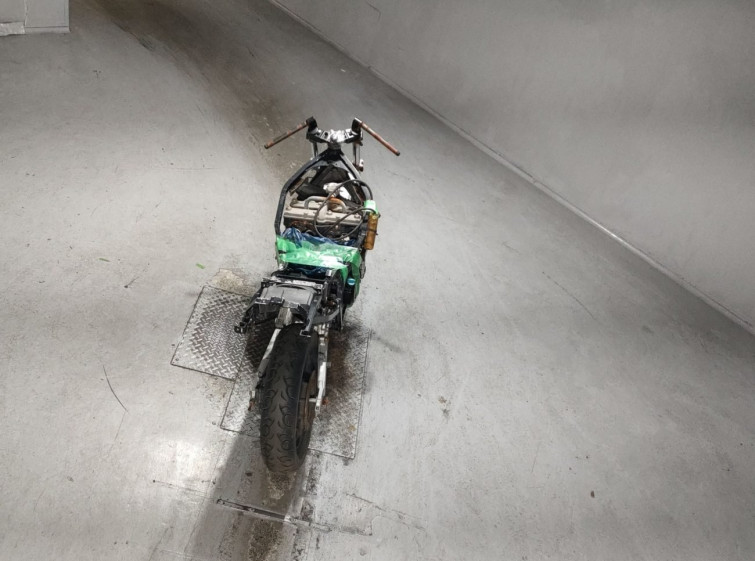 Мотоцикл Kawasaki GPZ400R