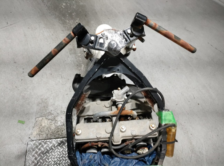 Мотоцикл Kawasaki GPZ400R