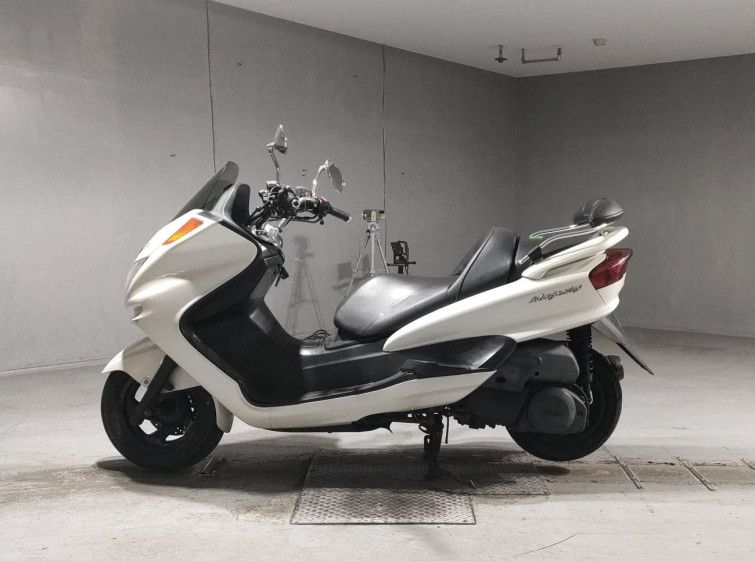 Мотоцикл Yamaha MAJESTY 250C с пробегом 31200 km