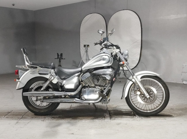Мотоцикл Suzuki INTRUDER 250LC с пробегом 50096 km
