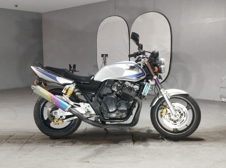 Мотоцикл Honda CB400SFV з пробігом 71066 km