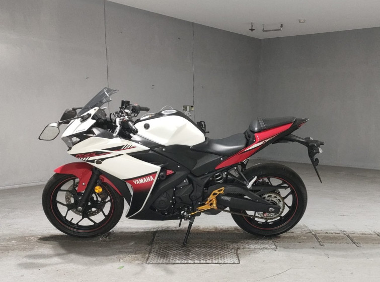 Мотоцикл Yamaha YZF-R25 з пробігом 4935 km