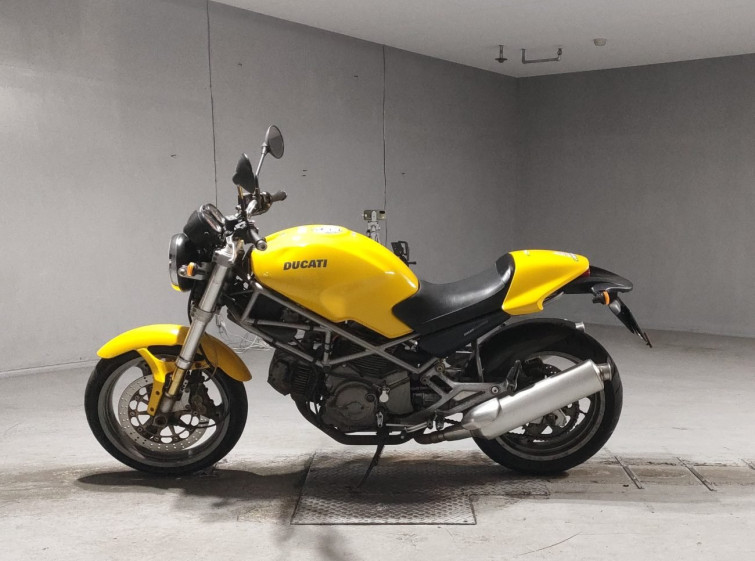 Мотоцикл Ducati MONSTER 400 с пробегом 47750 km