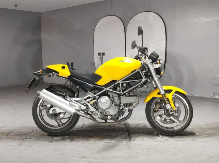 Мотоцикл Ducati MONSTER 400 с пробегом 47750 km