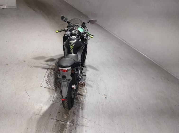 Мотоцикл Kawasaki NINJA250R з пробігом 25870 km