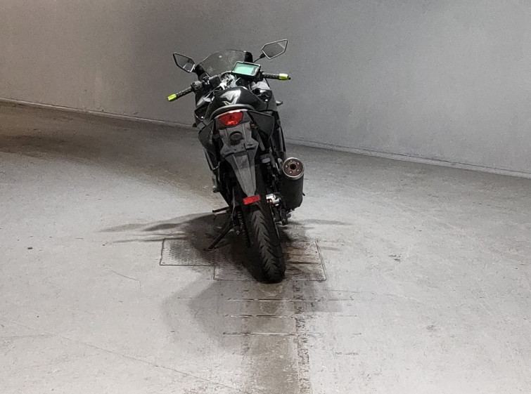 Мотоцикл Kawasaki NINJA250R з пробігом 25870 km