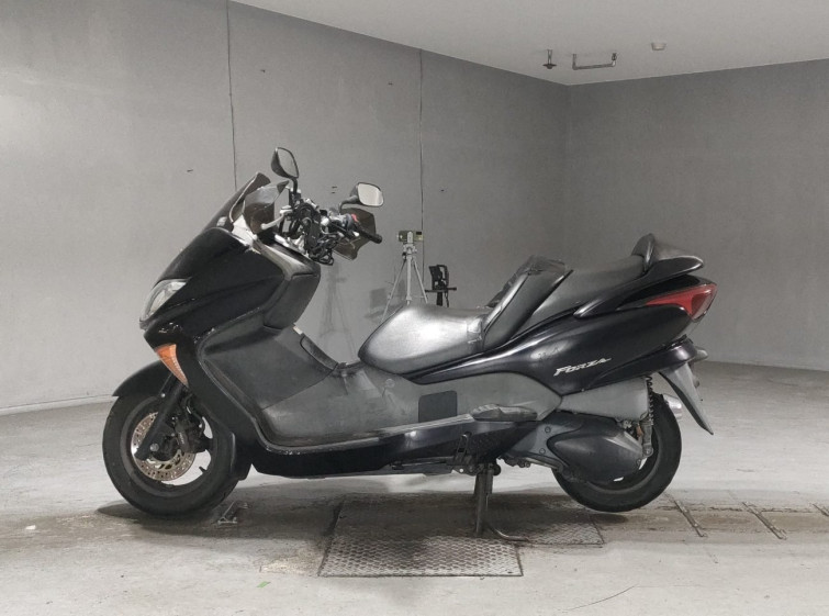 Мотоцикл Honda FORZA Z с пробегом 28035 km