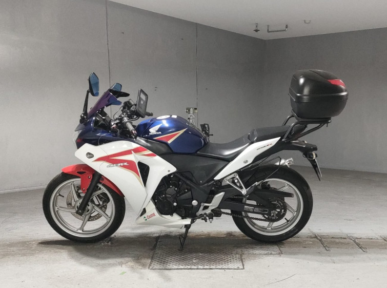 Мотоцикл Honda CBR250R с пробегом 28099 km