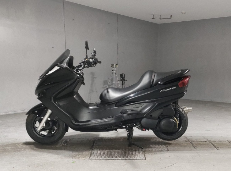 Мотоцикл Yamaha MAJESTY 250C с пробегом 15833 km