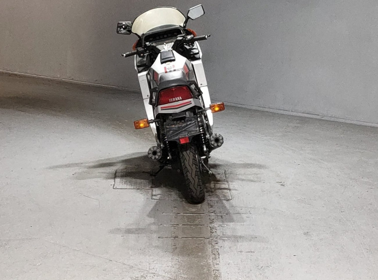 Мотоцикл Yamaha XJ750D з пробігом 29350 km