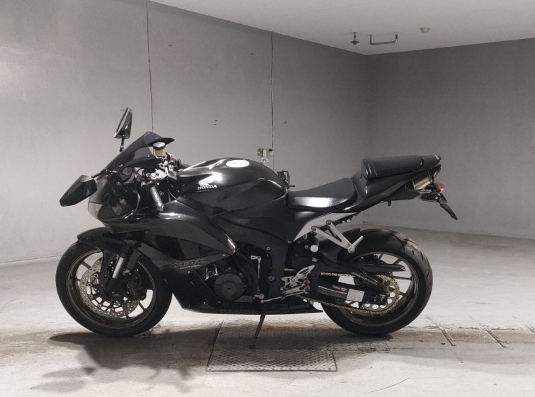 Мотоцикл Honda CBR600RR с пробегом 36473 km