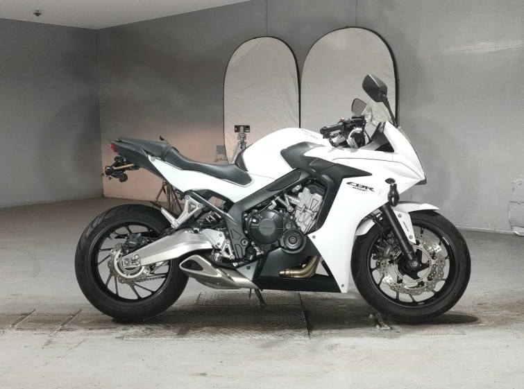 Мотоцикл Honda CBR650F с пробегом 71948 km