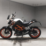 Мотоцикл KTM 390 DUKE с пробегом 2649 km