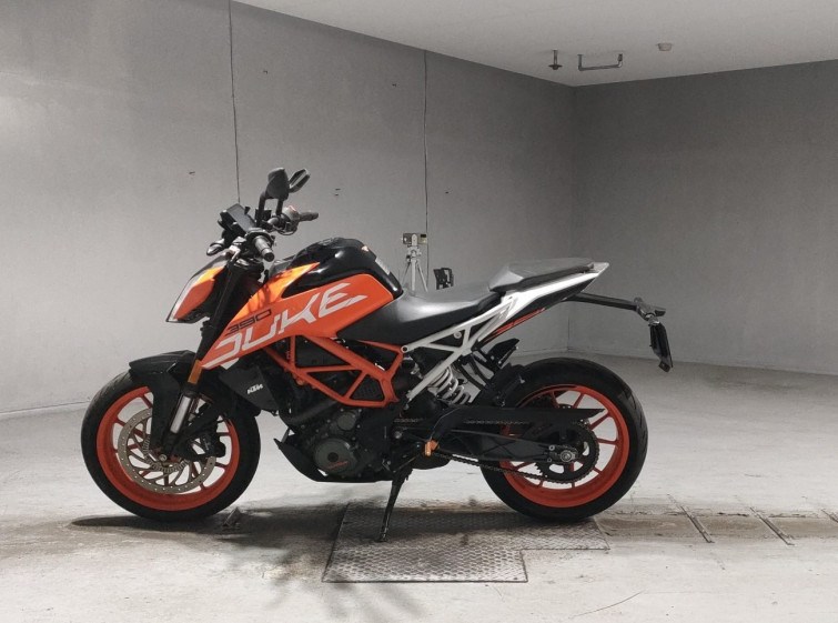Мотоцикл KTM 390 DUKE с пробегом 21319 km