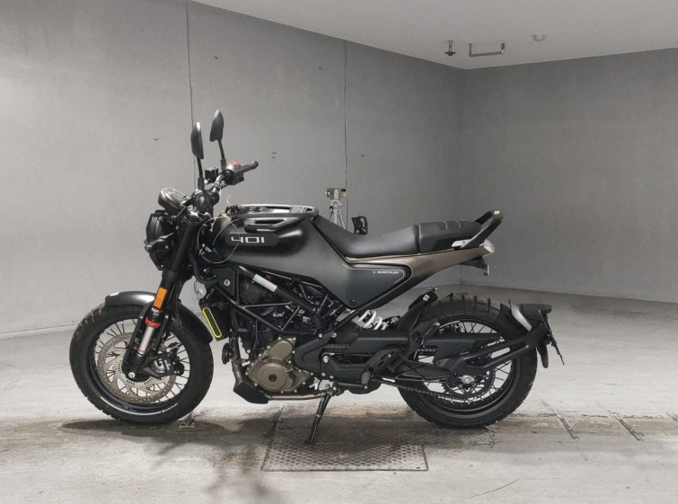 Мотоцикл Husqvarna SVARTPILEN 401 с пробегом 310 km