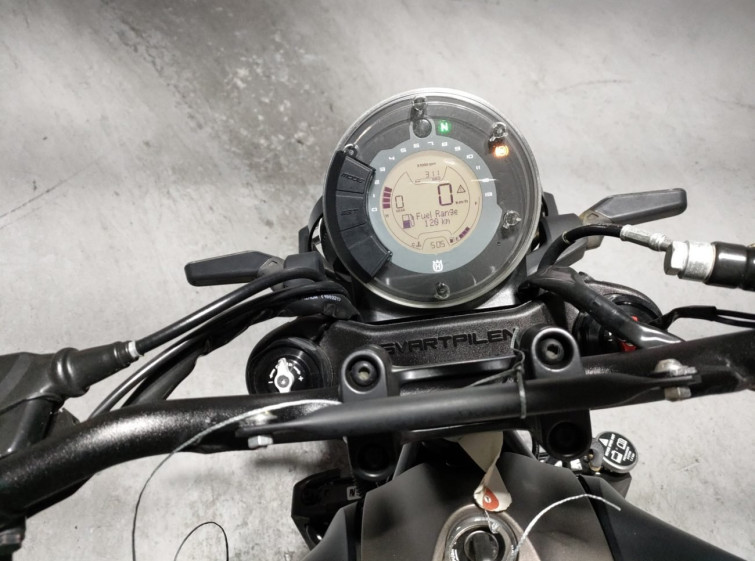 Мотоцикл Husqvarna SVARTPILEN 401 с пробегом 310 km