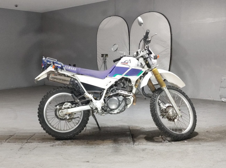 Мотоцикл Yamaha SEROW XT225 с пробегом 44233 km