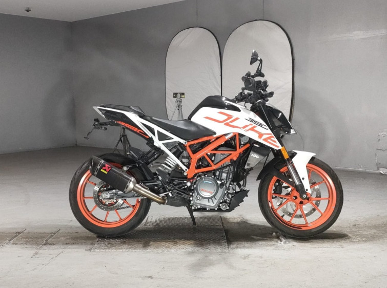 Мотоцикл KTM 390 DUKE з пробігом 4589 km