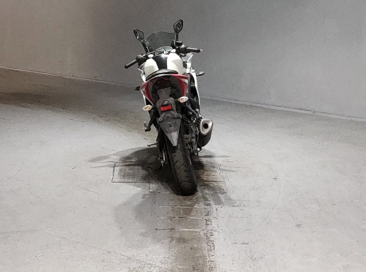 Мотоцикл Yamaha YZF-R25 з пробігом 22213 km