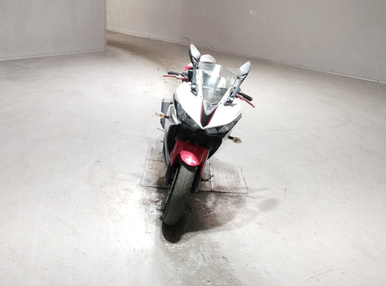 Мотоцикл Yamaha YZF-R25 з пробігом 22213 km