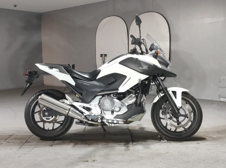 Мотоцикл Honda NC700X с пробегом 12233 km