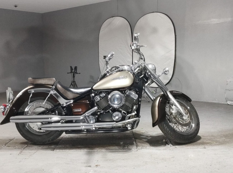 Мотоцикл Yamaha DRAGSTAR XVS400 CLASSIC с пробегом 3898 km