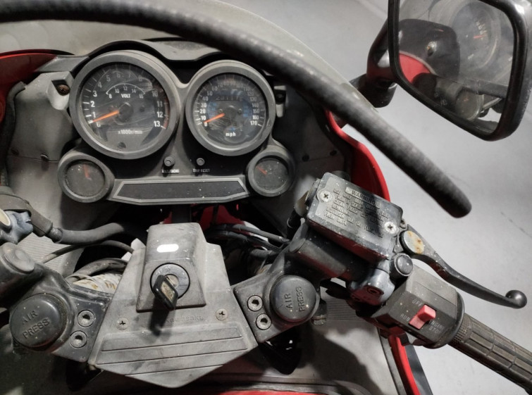 Мотоцикл Kawasaki GPZ1000RX с пробегом 23117 km