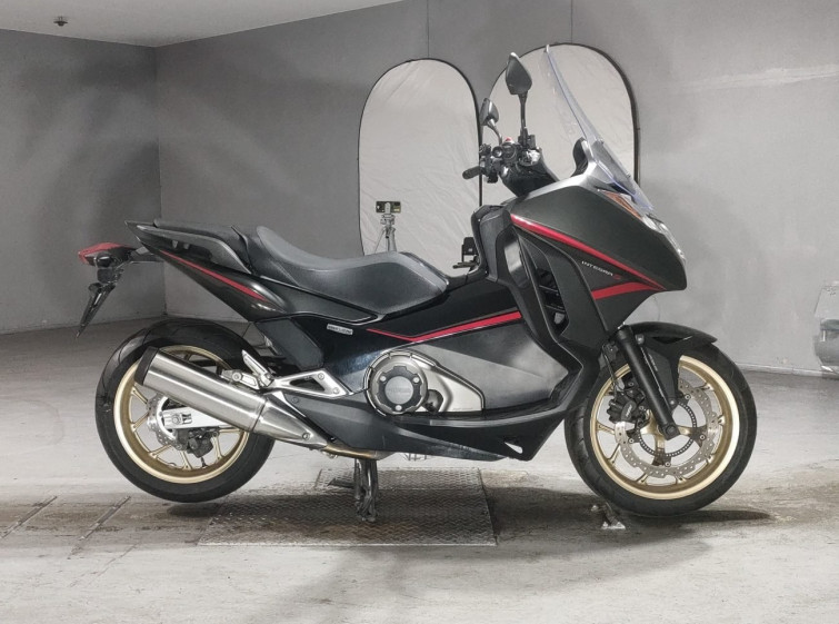Мотоцикл Honda NC700 INTEGRA с пробегом 6485 km