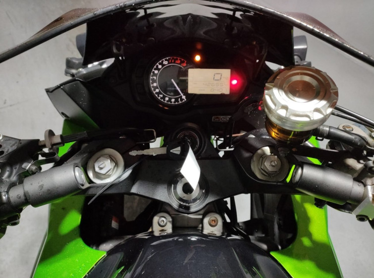 Мотоцикл Kawasaki NINJA1000 с пробегом 42655 km