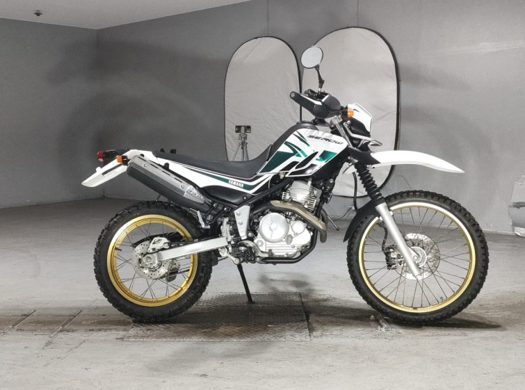 Мотоцикл Yamaha SEROW XT250 с пробегом 13353 km