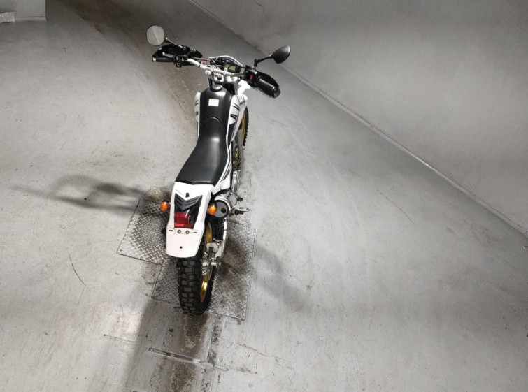 Мотоцикл Yamaha SEROW XT250 с пробегом 13353 km