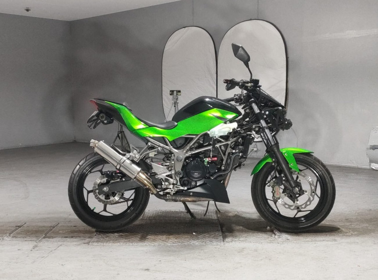 Мотоцикл Kawasaki Z250SL с пробегом 15981 km