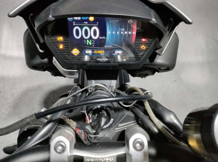 Мотоцикл Triumph STREET TRIPLE RS с пробегом 13560 km