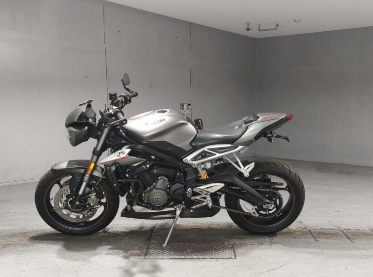 Мотоцикл Triumph STREET TRIPLE RS с пробегом 13560 km