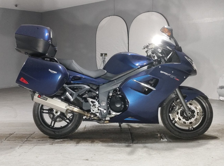 Мотоцикл Triumph SPRINT GT с пробегом 6810 km