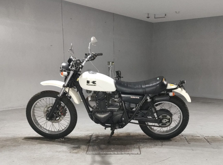 Мотоцикл Kawasaki 250TR с пробегом 57571 km