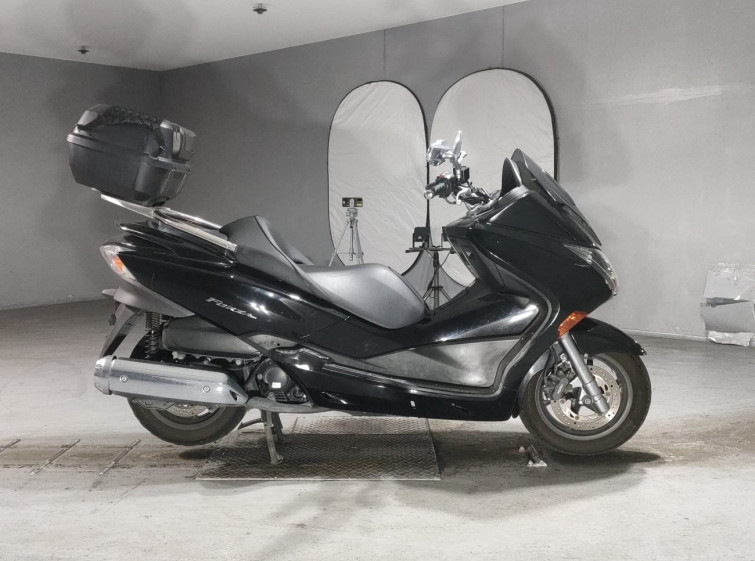 Мотоцикл Honda FORZA Z с пробегом 34243 km